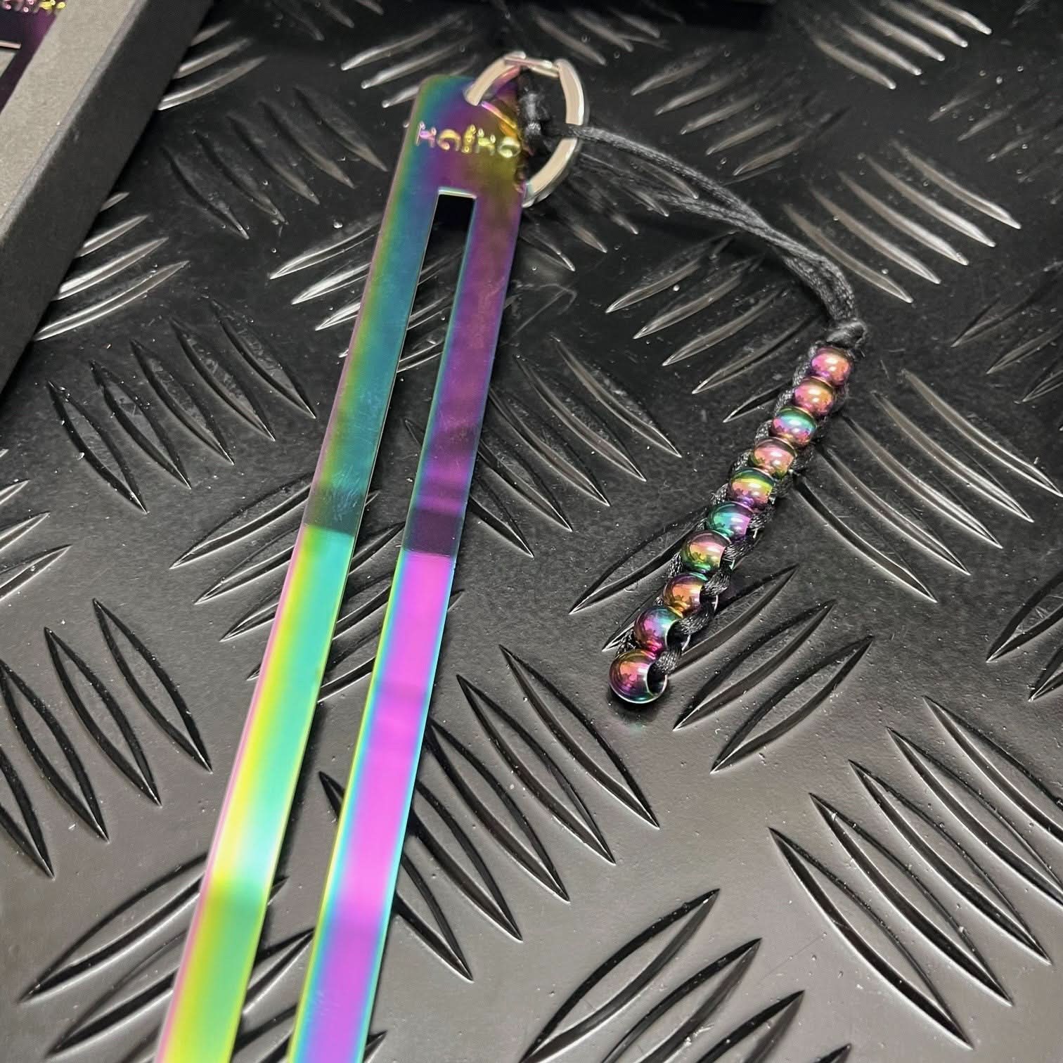 Kaiko Fidgets metal bookmark in oil slick finish with reading guide pane and fidget hook for sensory focus aid - view 9