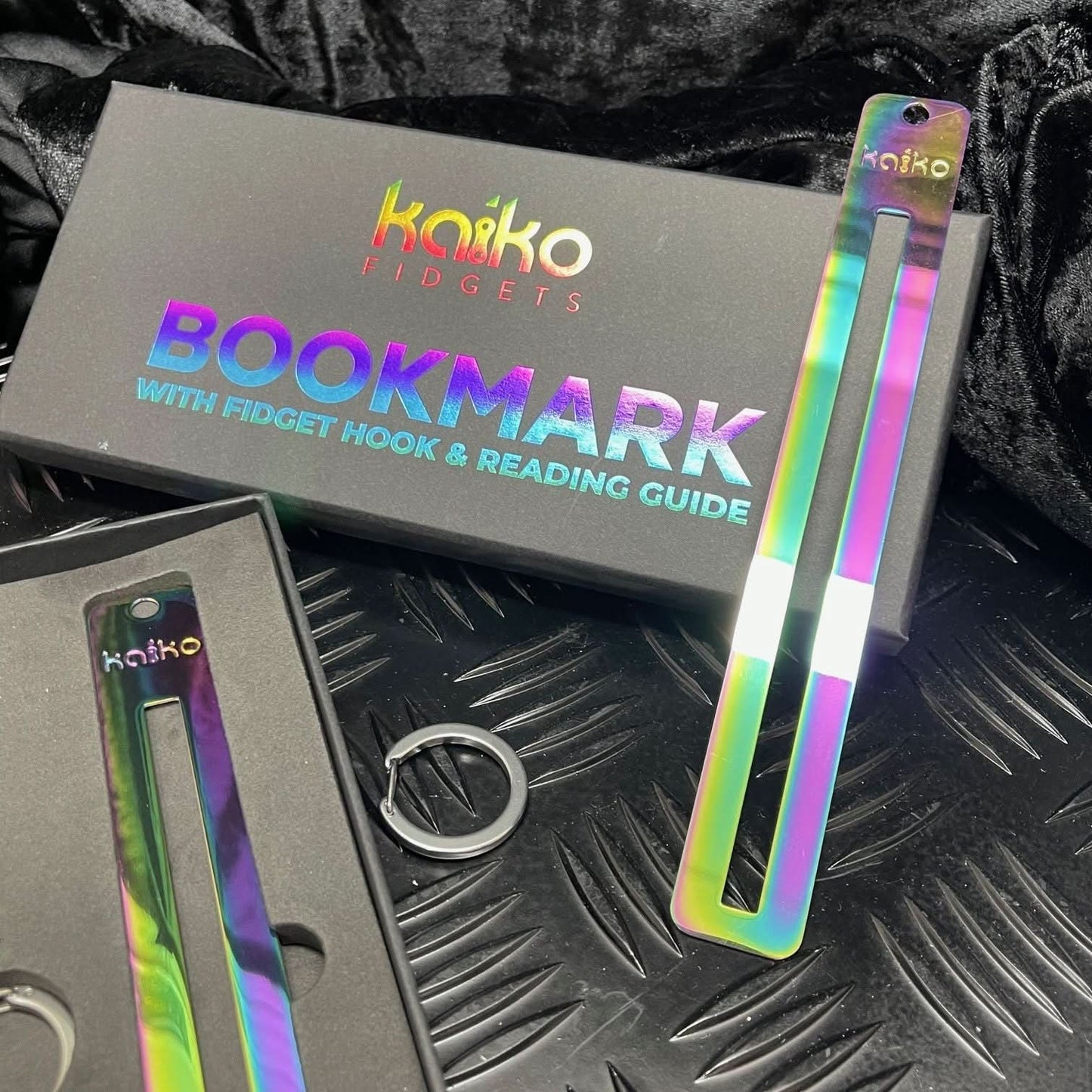 Kaiko Fidgets metal bookmark in oil slick finish with reading guide pane and fidget hook for sensory focus aid - view 11