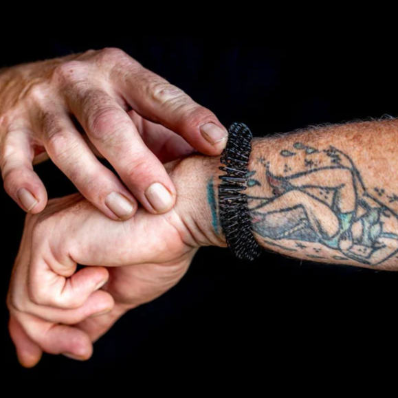 Kaiko Wrist Spikey Black Large - Sensory Wearable