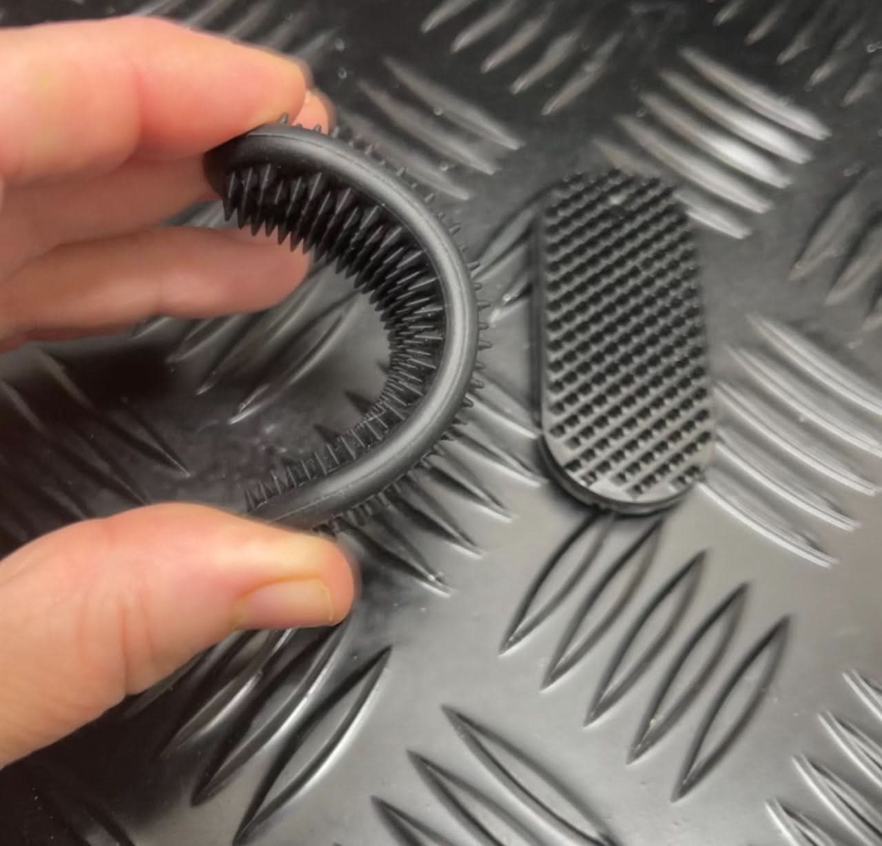 Kaiko Spikeyring Dual Pads - Sensory Fidget Ring for Calm & Focus